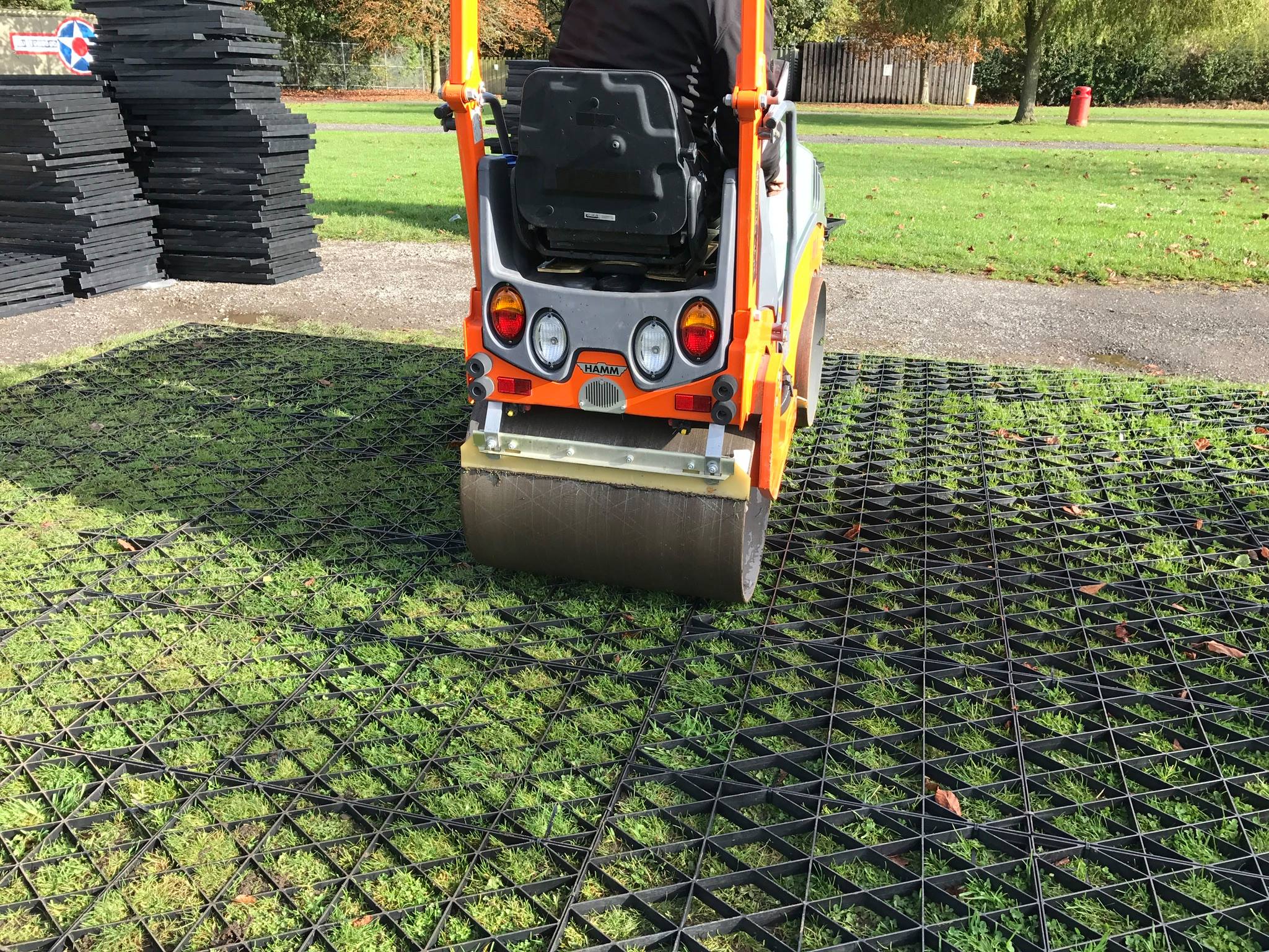 grass-grid